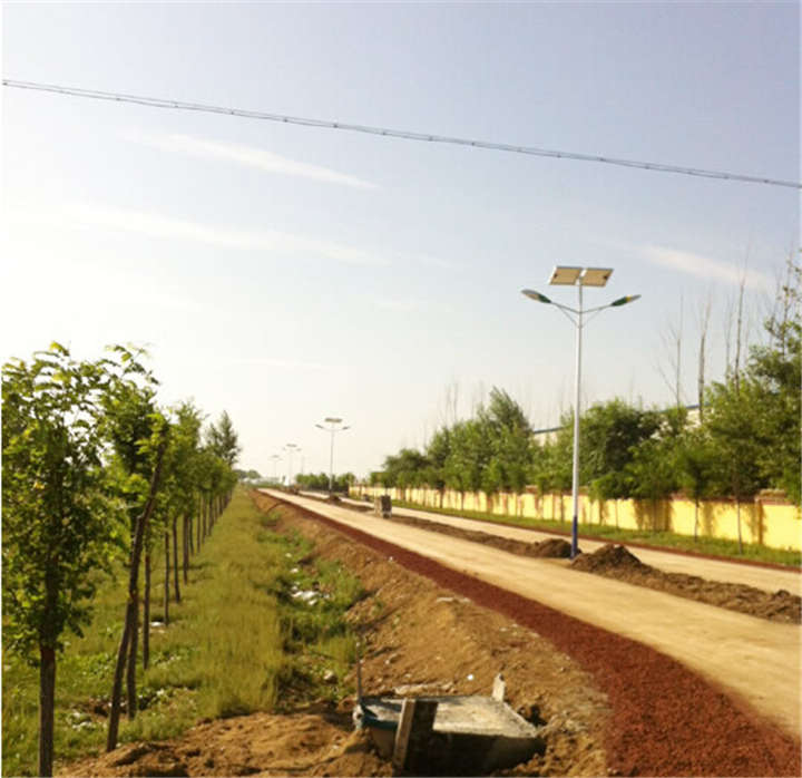 张北新农村太阳能路灯案例