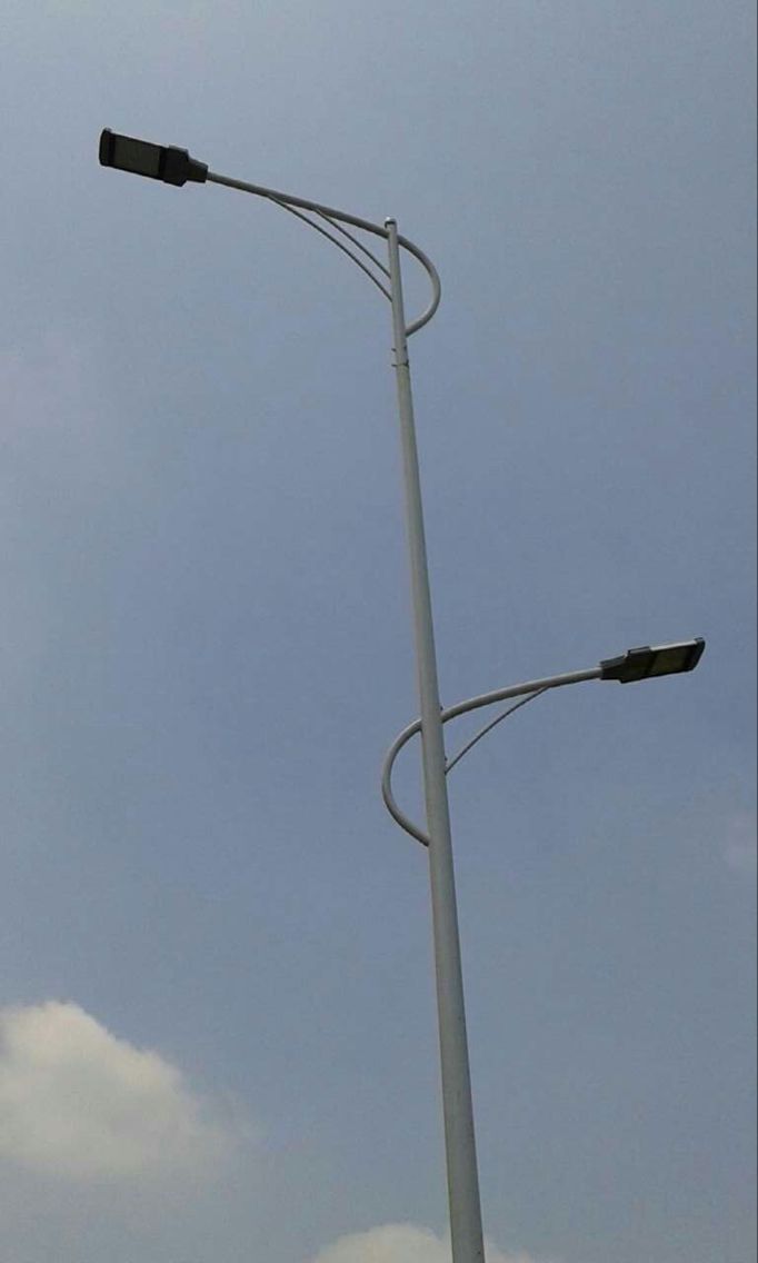 湖南宁乡大功率LED道路灯亮灯